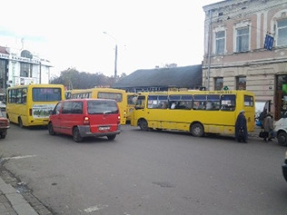 Хто відповідає за «смертельний перехід» на розі Дністровської та Галицької