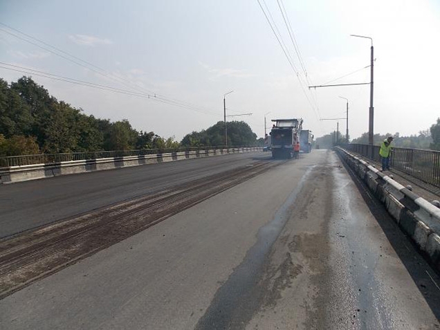 Розпочався масштабний ремонт доріг на Косівщині, Верховинщині та автомагістралі Н-09 