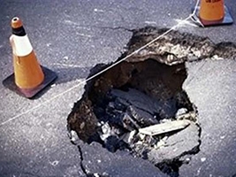 На Прикарпатті міськрада заплатить 2 млн фірмі депутата за ремонт дороги