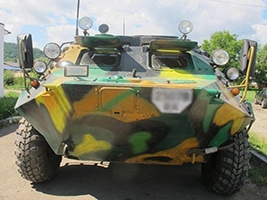 Луганська міліція намагалася відібрати БТР, який прикарпатський підприємець подарував «Айдару»